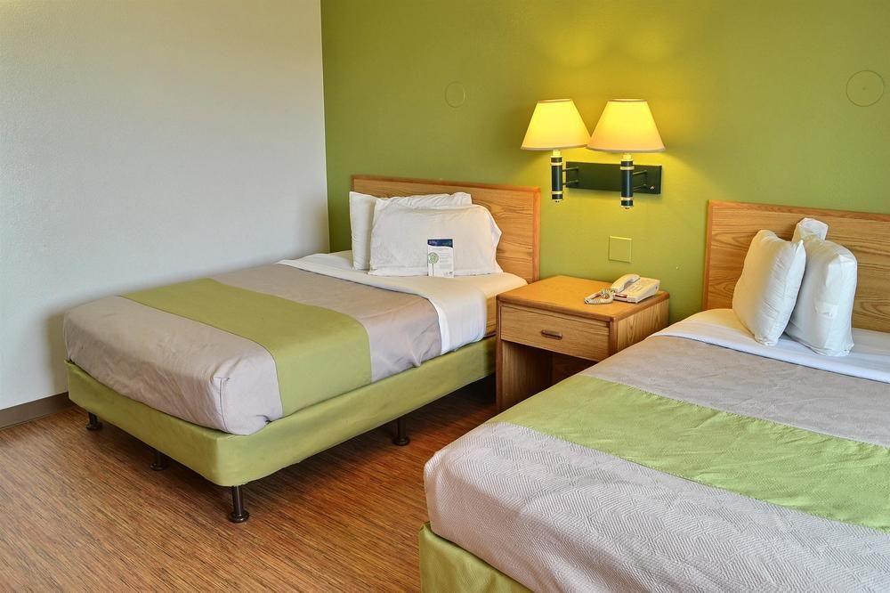 לוס אנג'לס Motel 6-Canoga Park, Ca מראה חיצוני תמונה