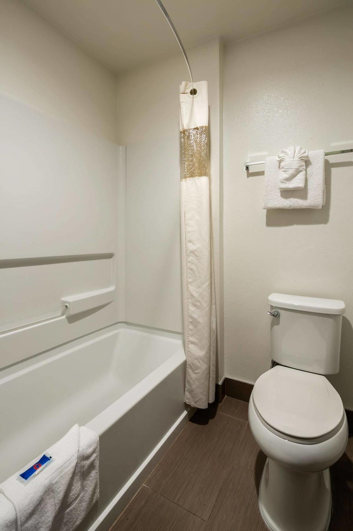 לוס אנג'לס Motel 6-Canoga Park, Ca מראה חיצוני תמונה